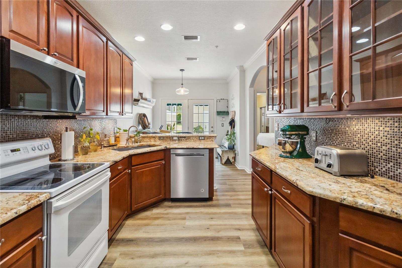 Image 5 of 32 For 9686 Cypress Pine Street