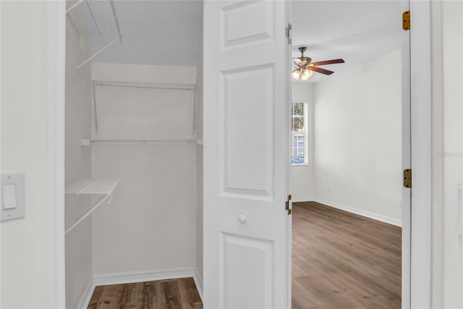 Image 24 of 39 For 3699 Oakdale Circle 105