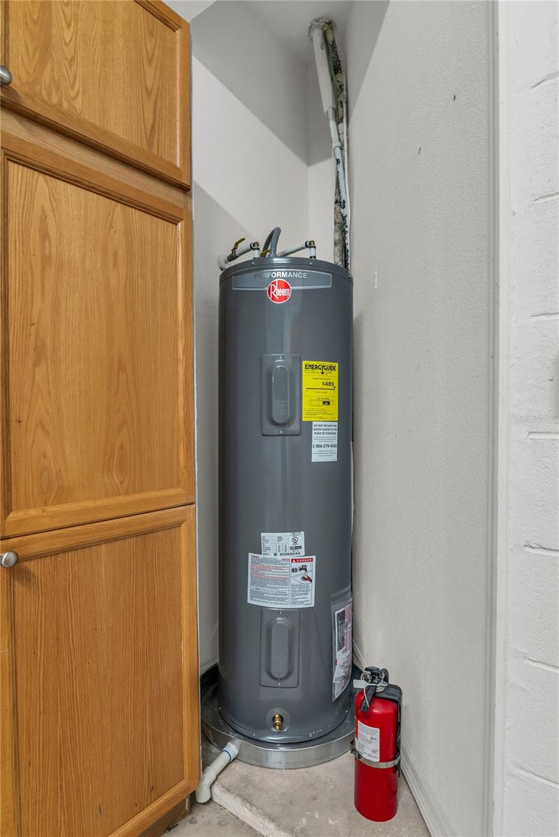 Image 36 of 39 For 3699 Oakdale Circle 105