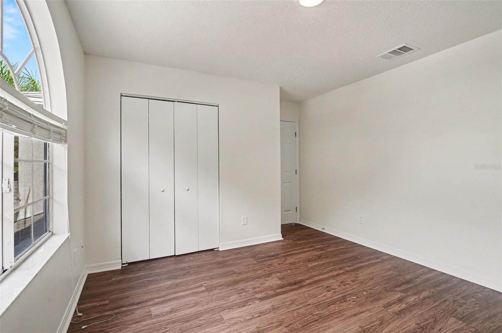 Image 19 of 30 For 314 Lancer Oak Drive