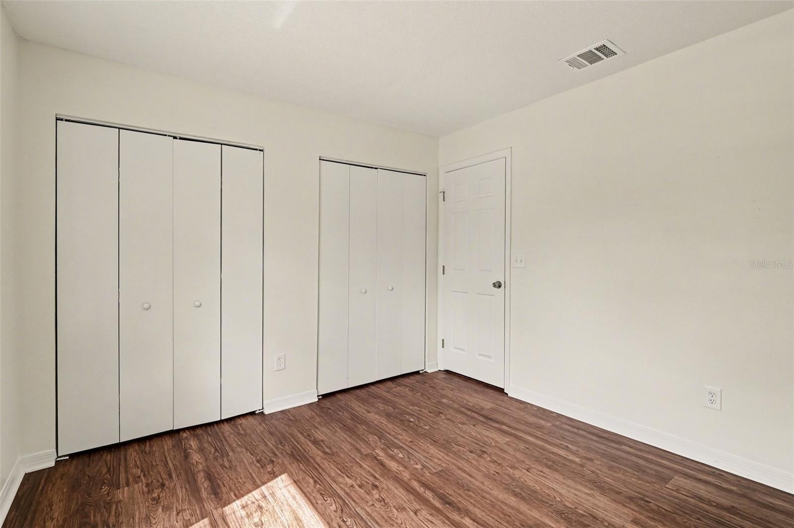 Image 21 of 30 For 314 Lancer Oak Drive