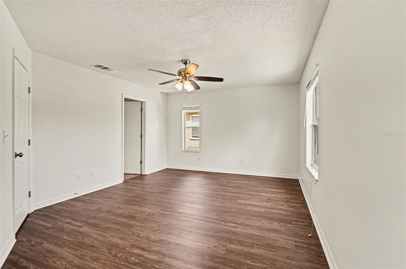 Image 25 of 30 For 314 Lancer Oak Drive