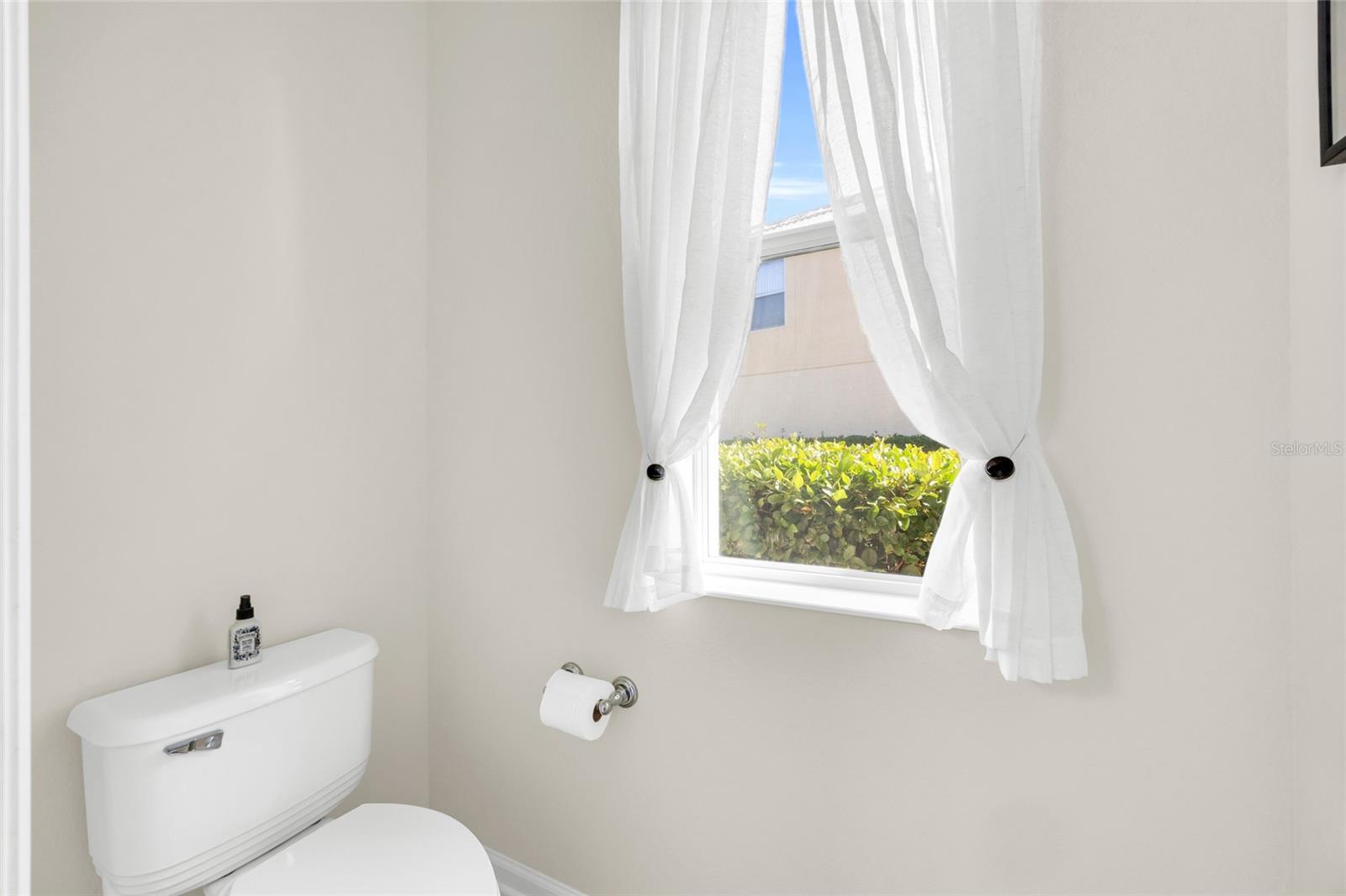 Image 23 of 76 For 7961 Esta Lane