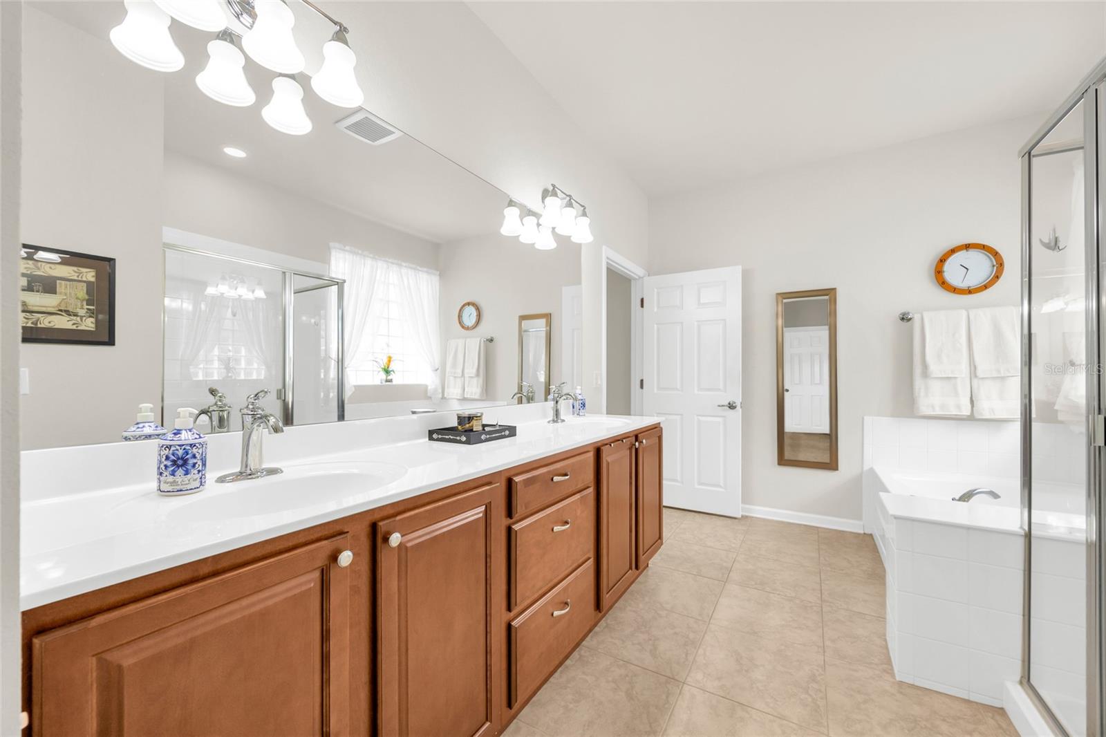 Image 29 of 76 For 7961 Esta Lane