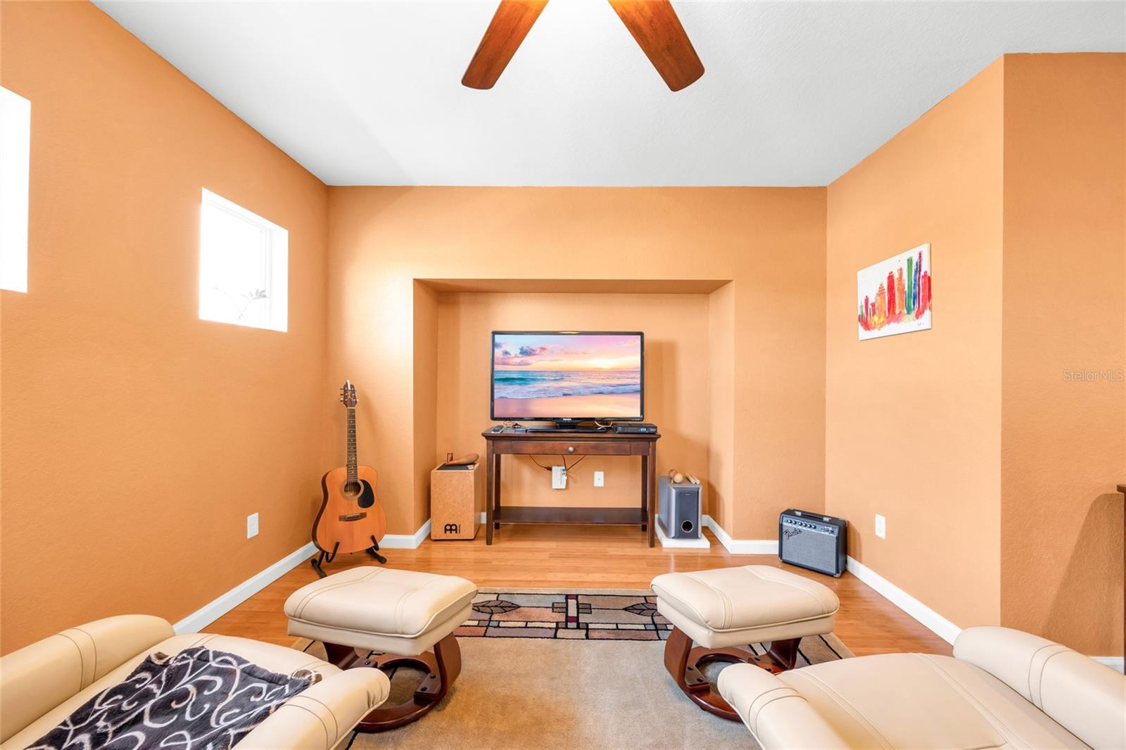 Image 31 of 76 For 7961 Esta Lane