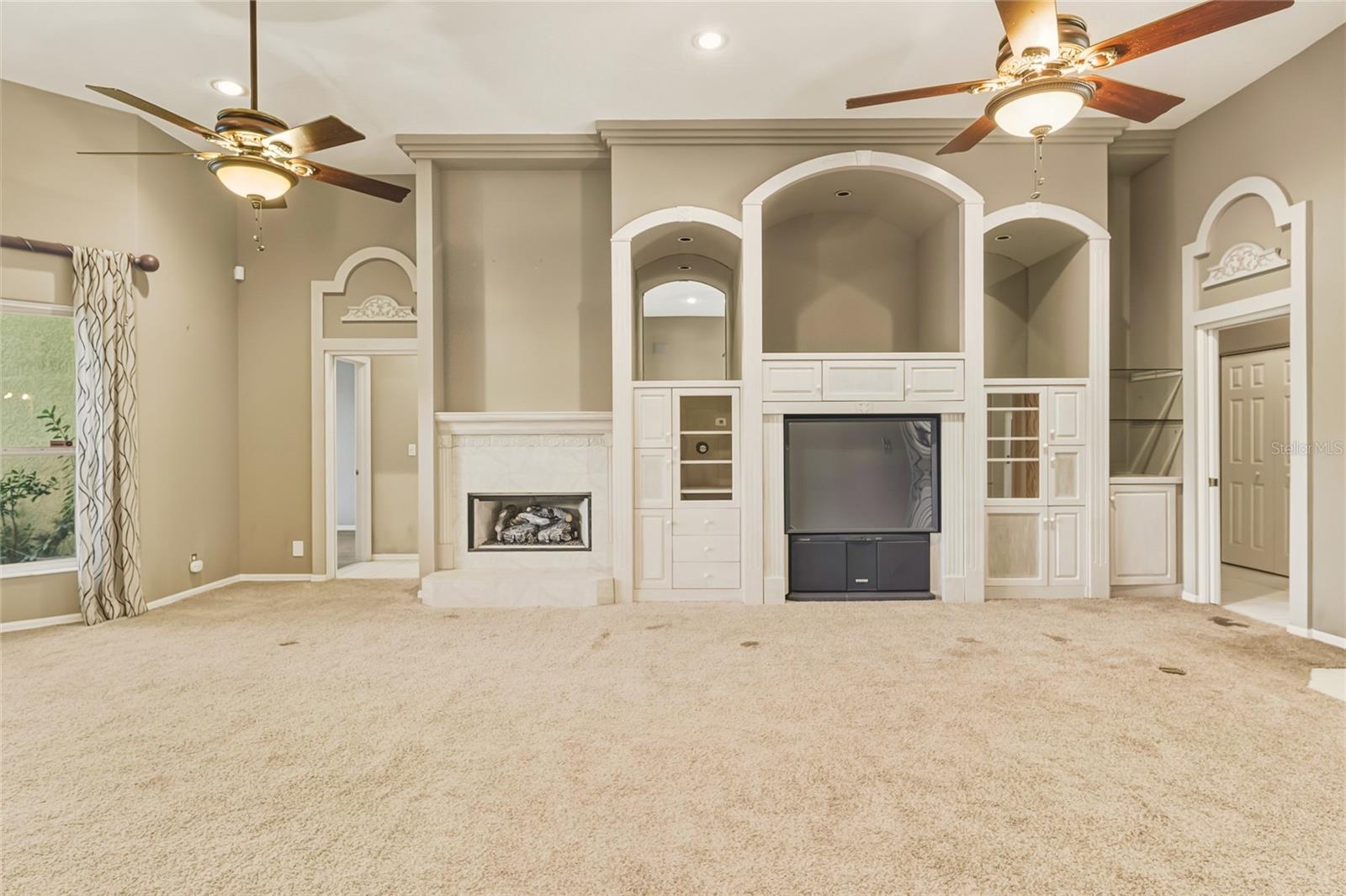 Image 12 of 58 For 4549 Helena Drive