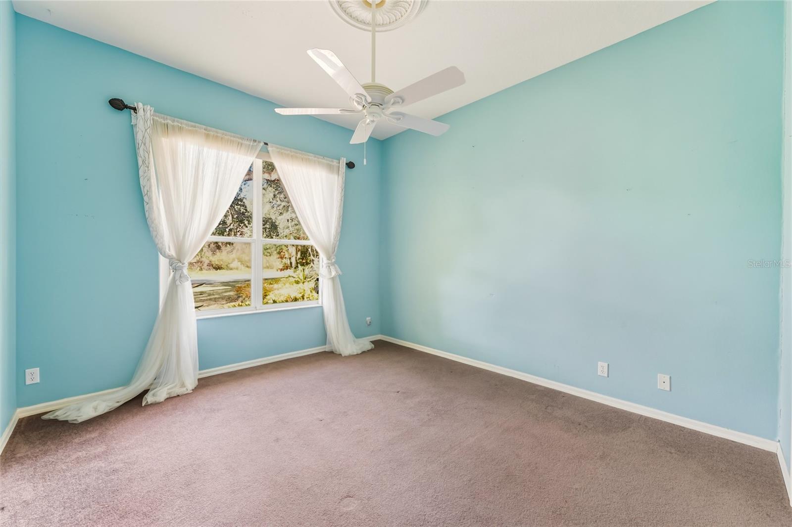 Image 15 of 58 For 4549 Helena Drive