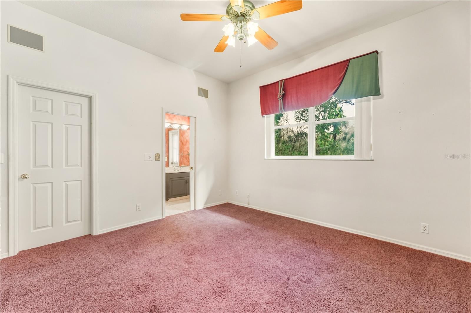 Image 23 of 58 For 4549 Helena Drive