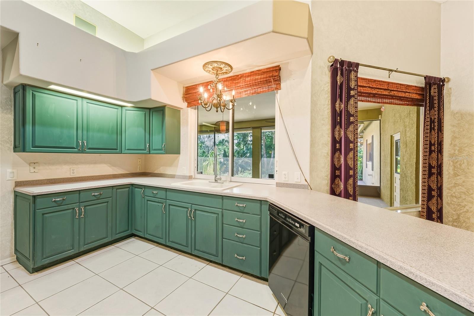 Image 34 of 58 For 4549 Helena Drive