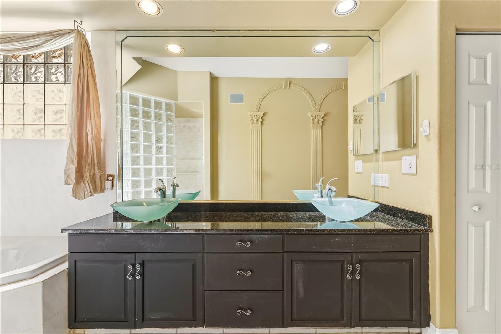 Image 48 of 58 For 4549 Helena Drive