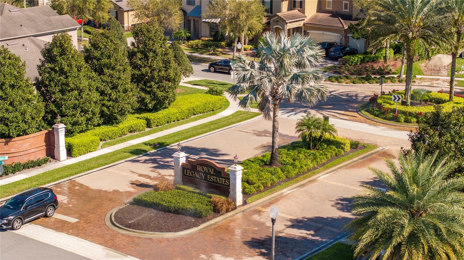 Image 16 of 100 For 9442 Royal Estates Boulevard