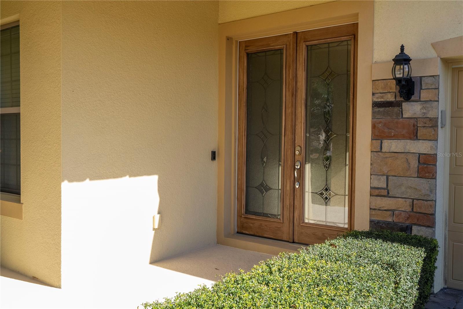 Image 18 of 100 For 9442 Royal Estates Boulevard