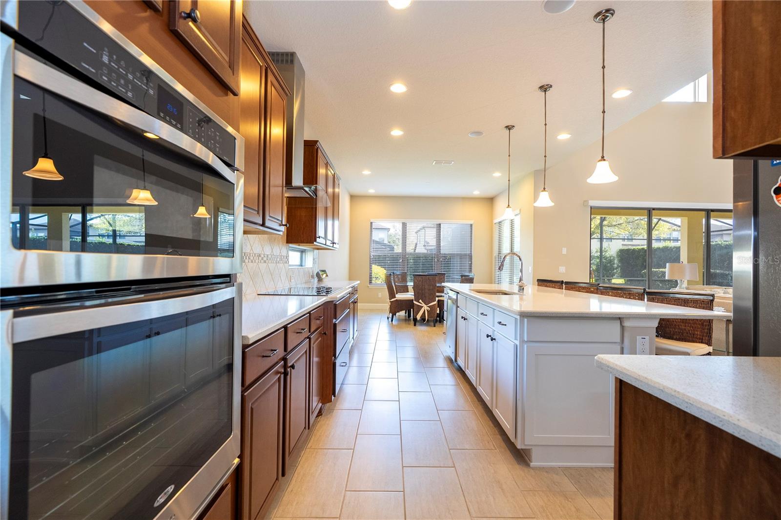 Image 40 of 100 For 9442 Royal Estates Boulevard