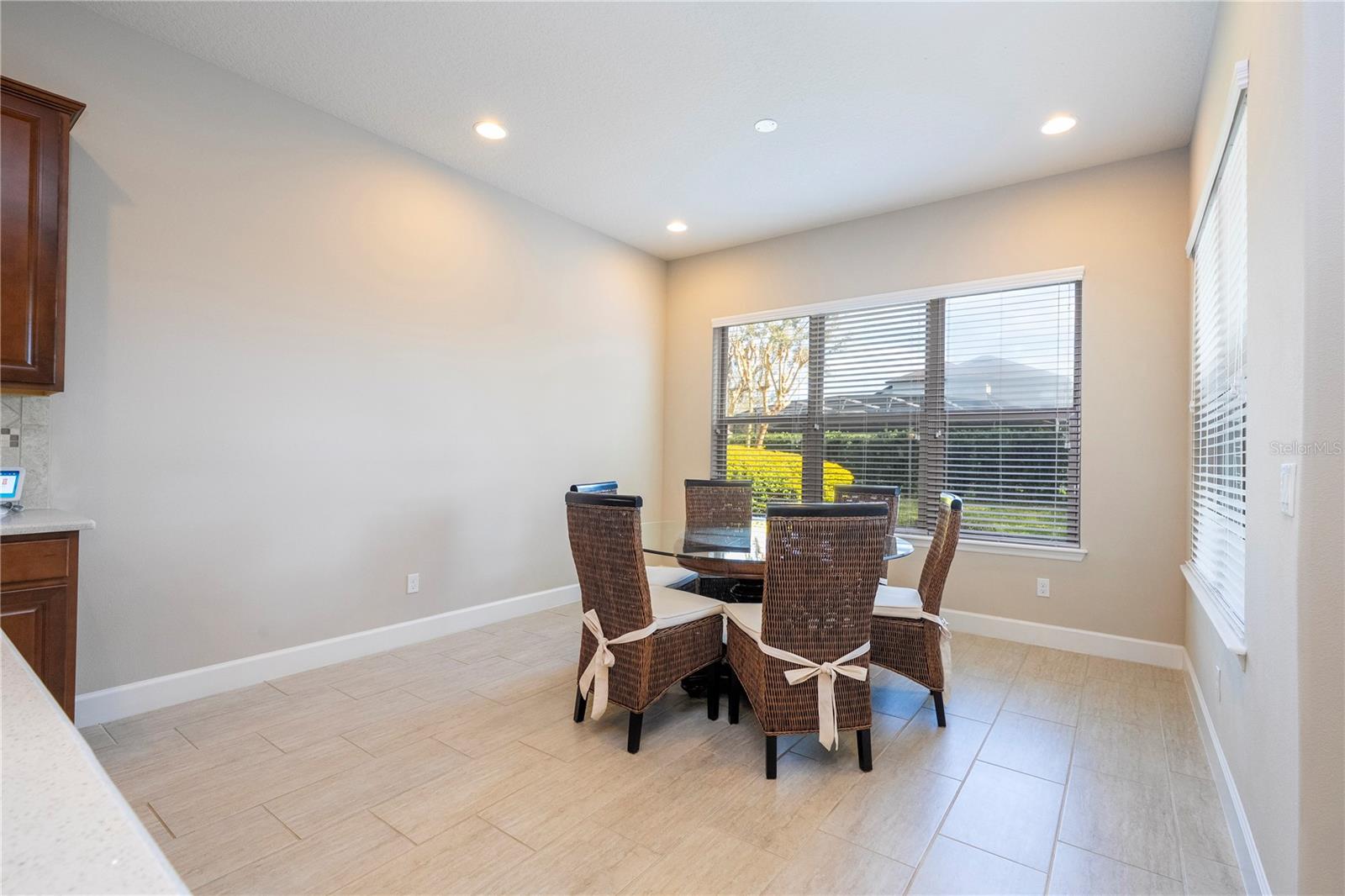 Image 45 of 100 For 9442 Royal Estates Boulevard