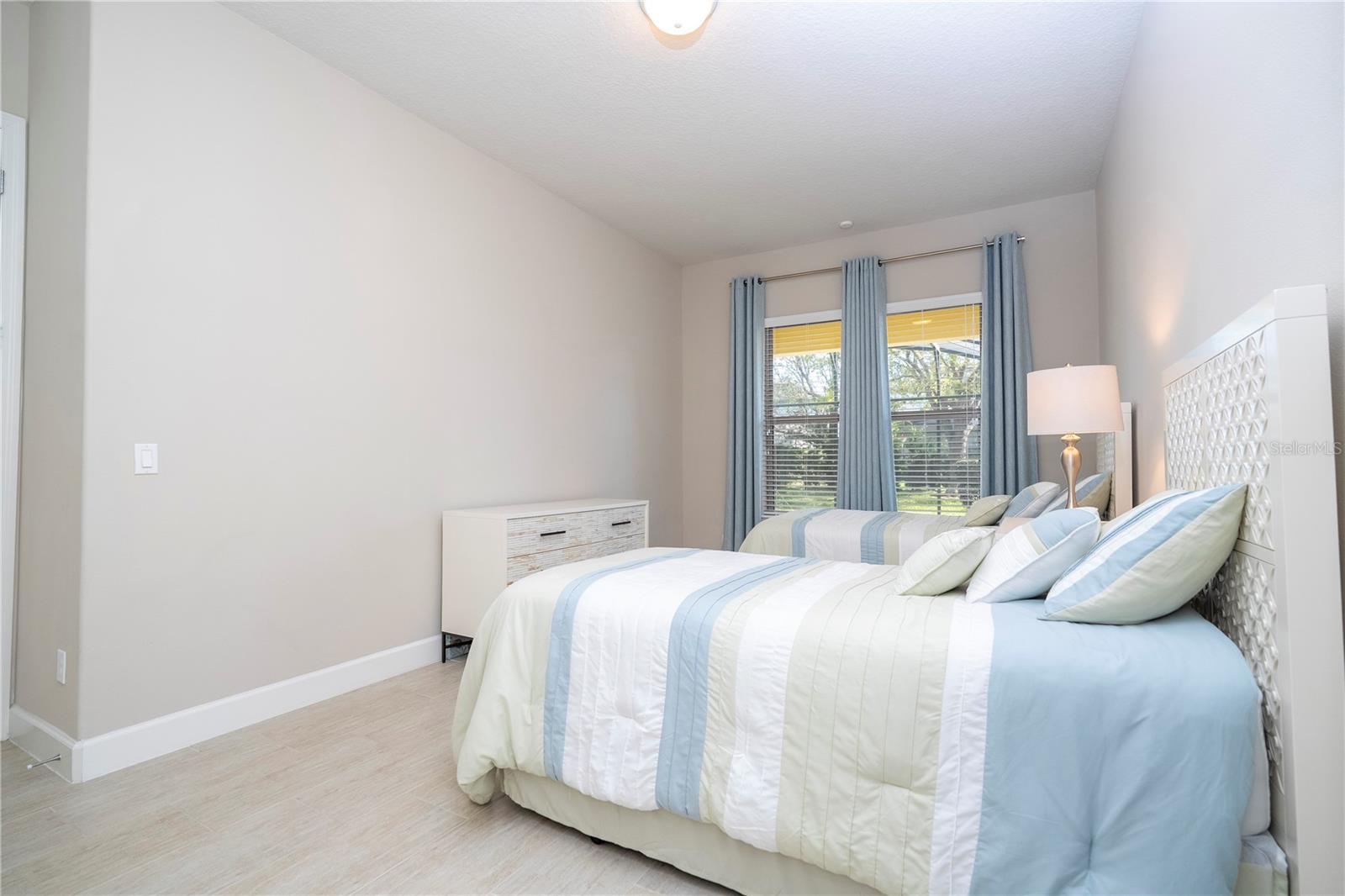 Image 58 of 100 For 9442 Royal Estates Boulevard