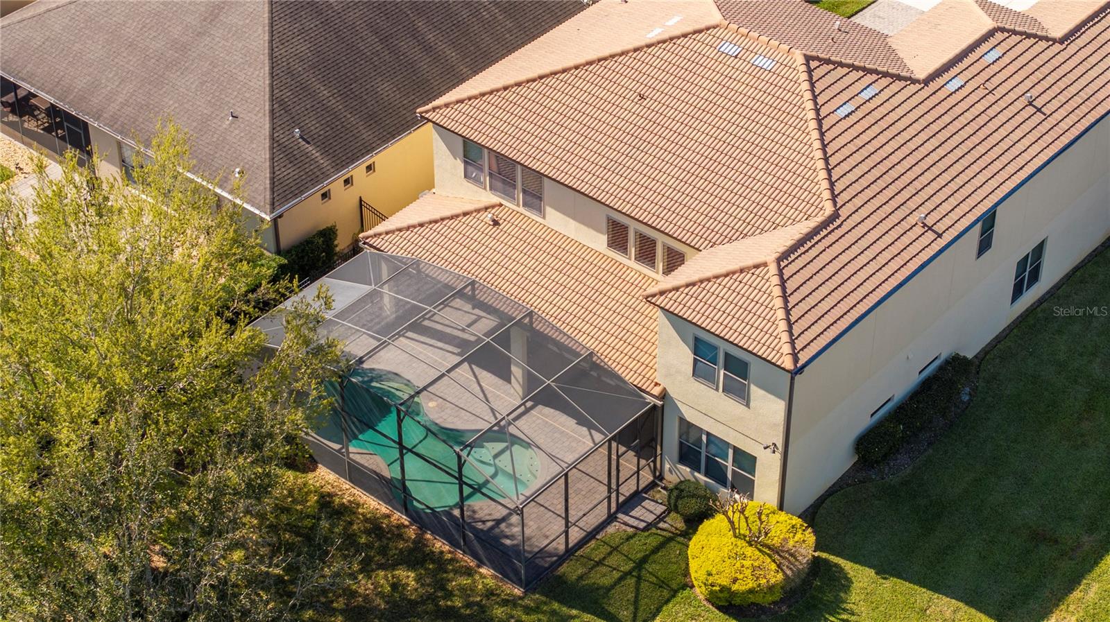 Image 6 of 100 For 9442 Royal Estates Boulevard