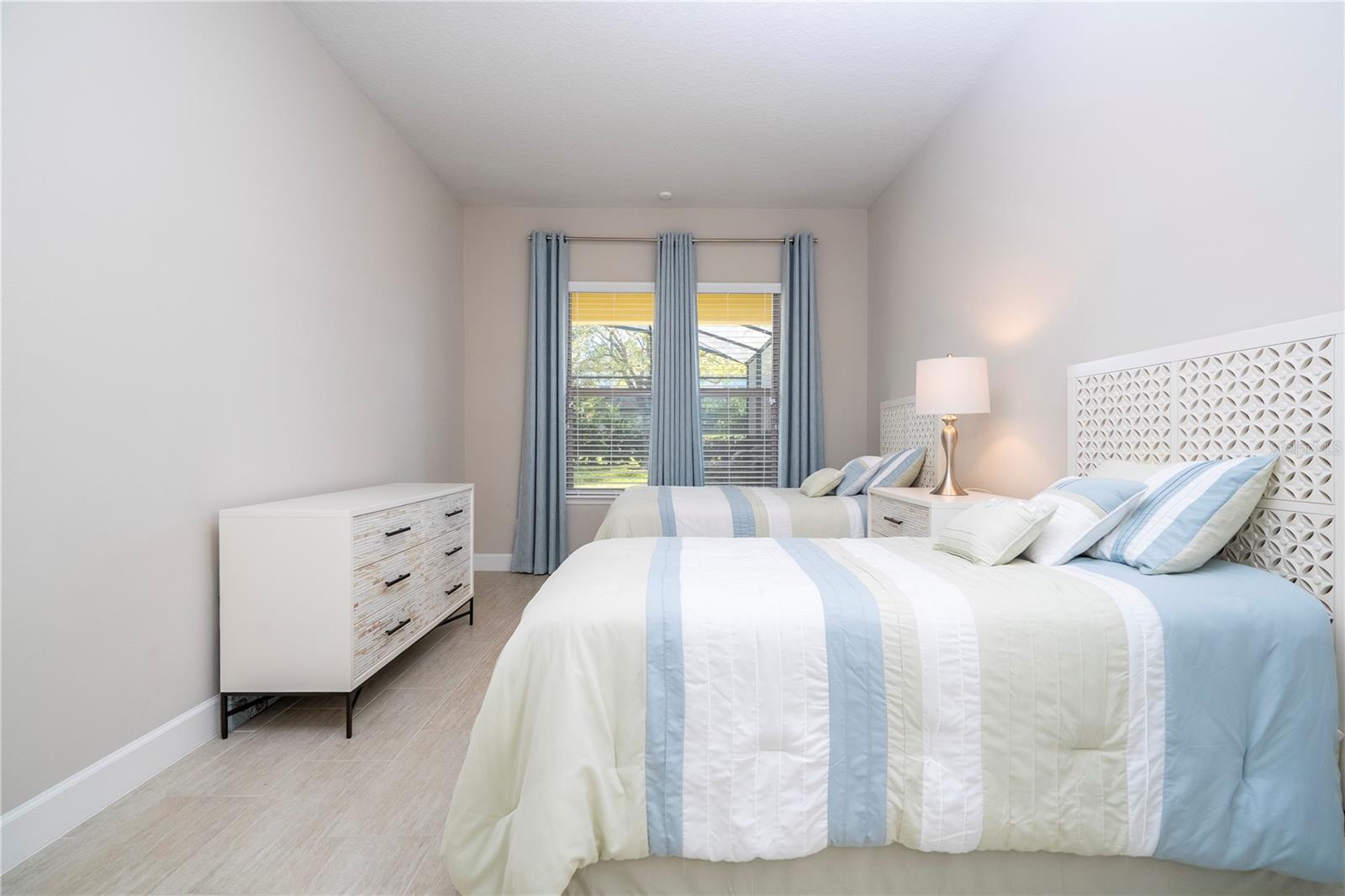 Image 60 of 100 For 9442 Royal Estates Boulevard