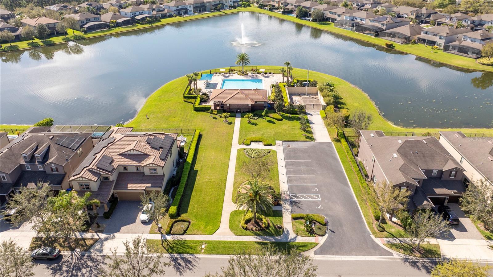 Image 8 of 100 For 9442 Royal Estates Boulevard