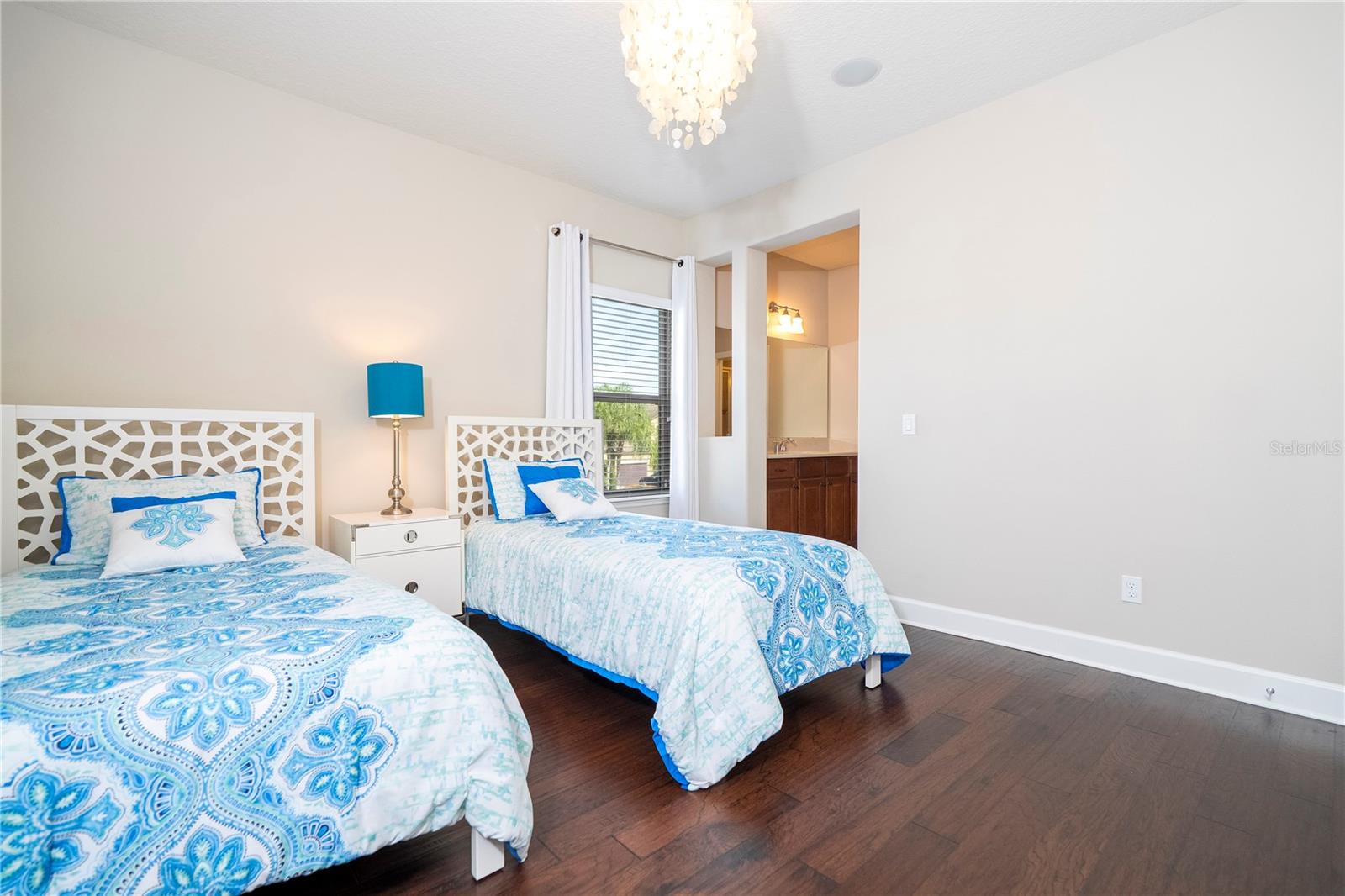 Image 81 of 100 For 9442 Royal Estates Boulevard