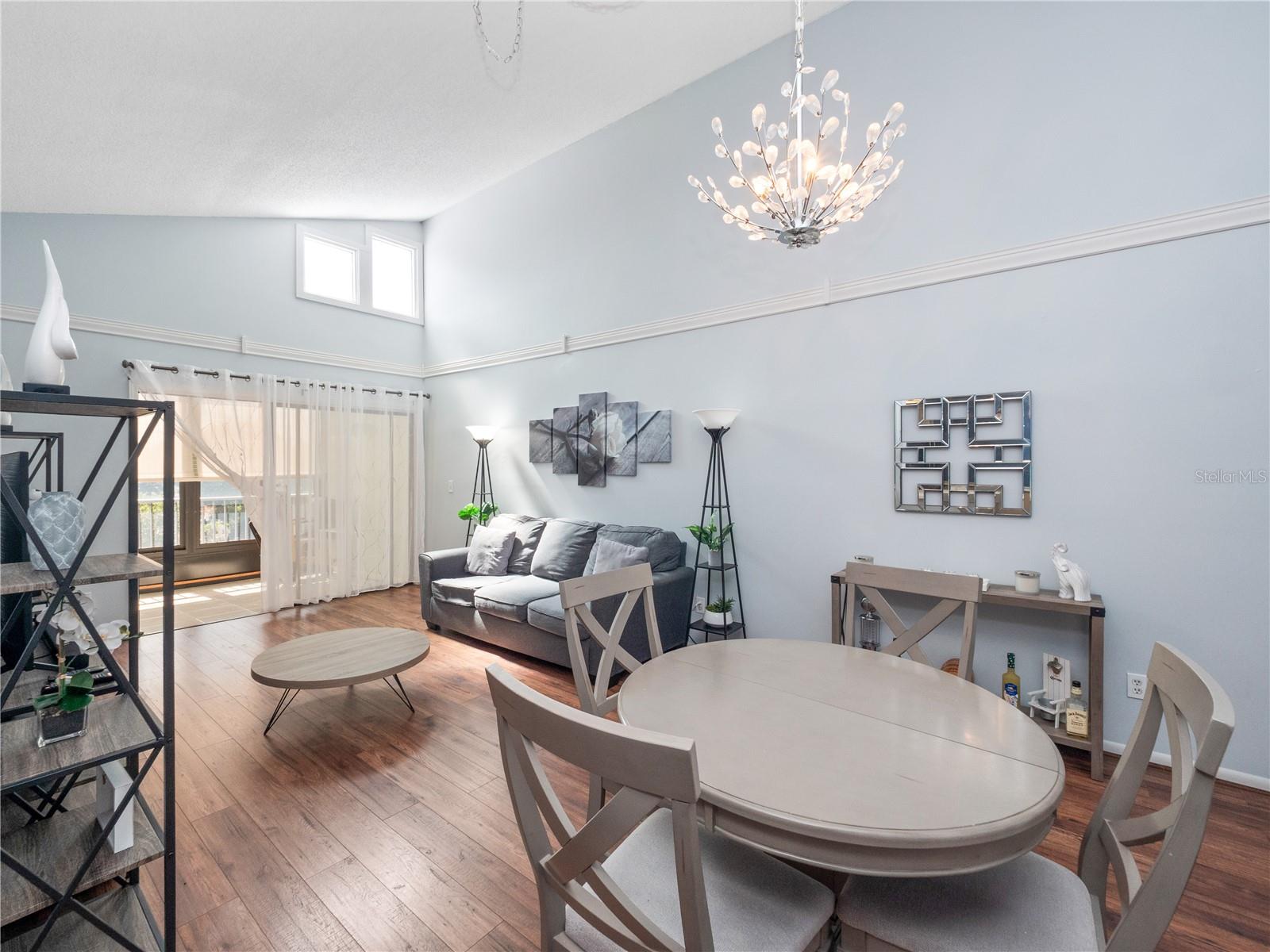 Image 5 of 22 For 3974 Atrium Drive U 3