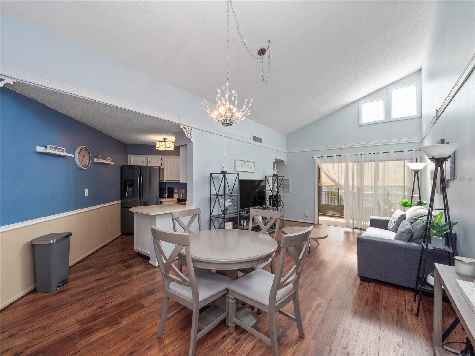 Image 7 of 22 For 3974 Atrium Drive U 3