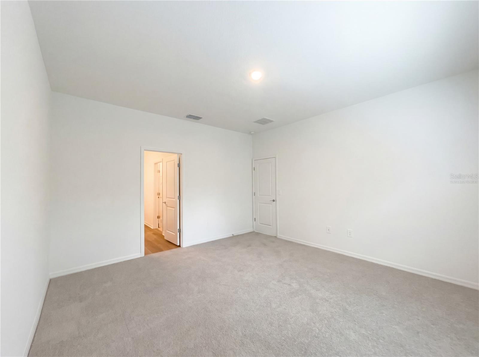 Image 4 of 23 For 8355 197th Court