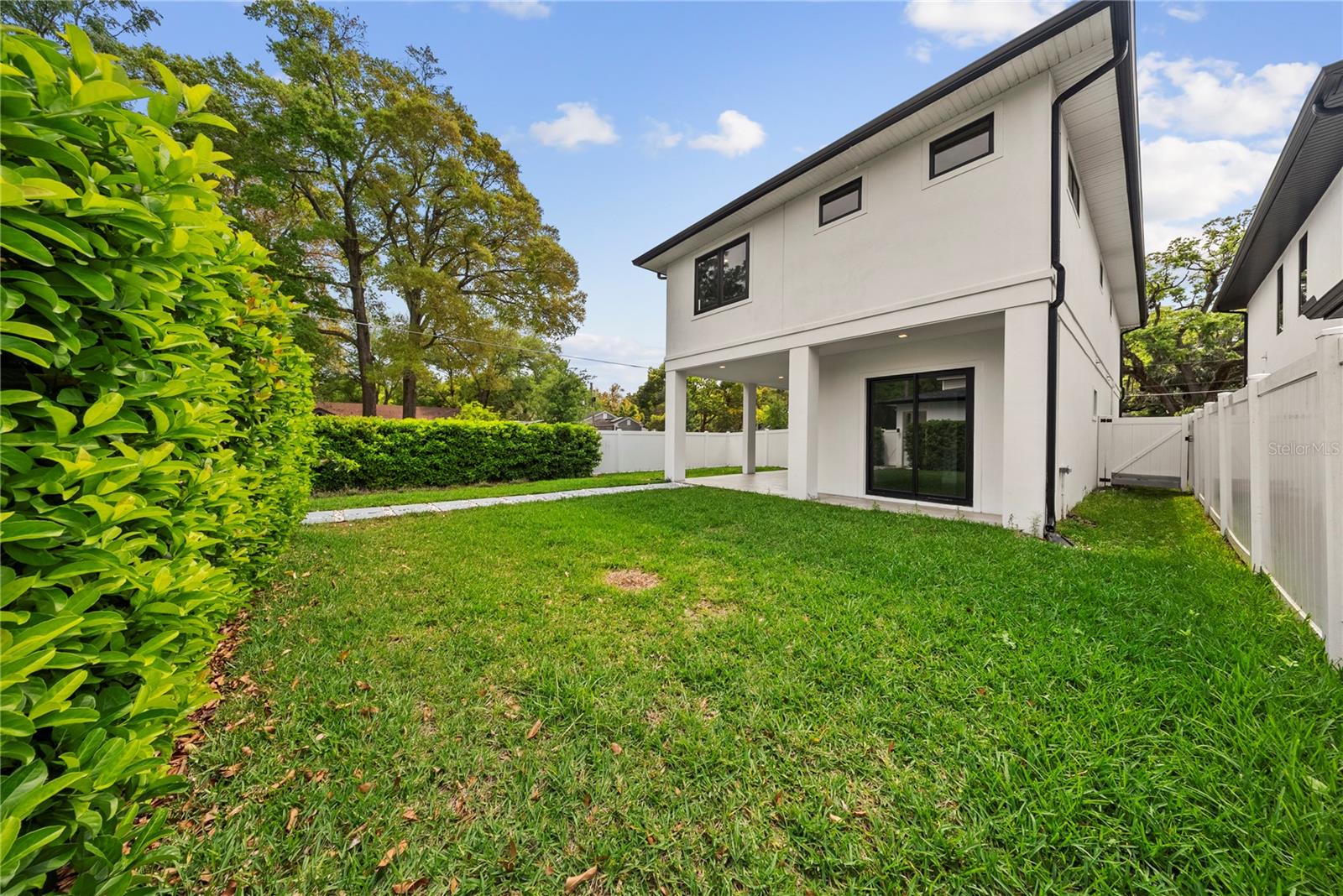 Image 50 of 54 For 1937 Marks Street