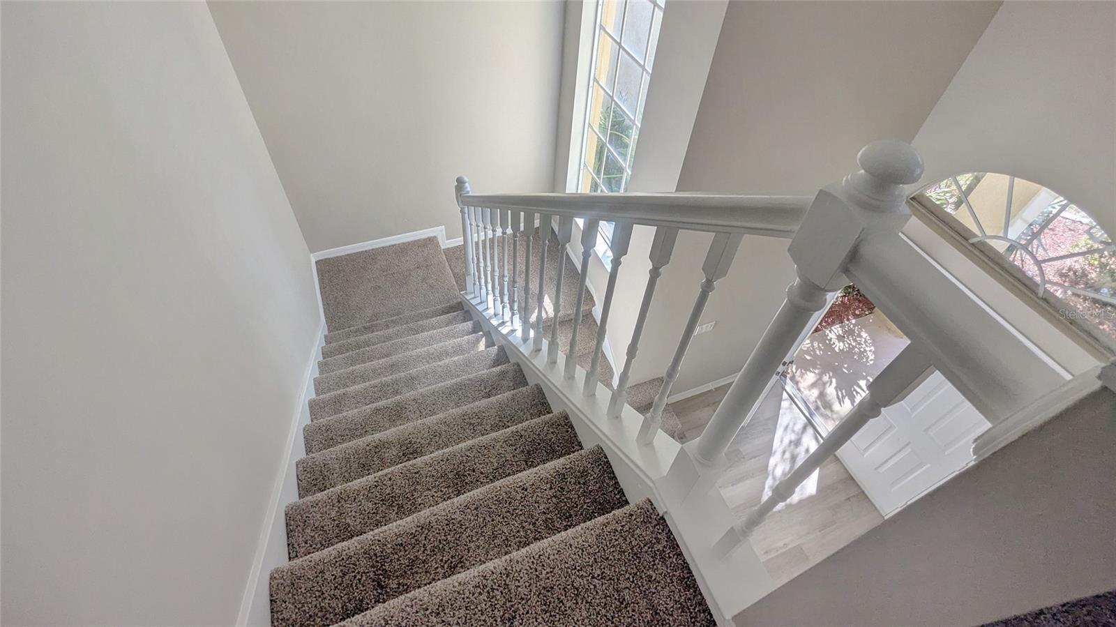 Image 13 of 22 For 433 Eastbridge Drive