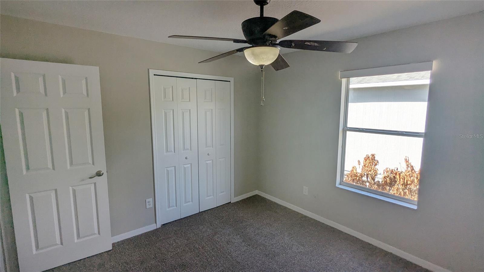 Image 19 of 22 For 433 Eastbridge Drive