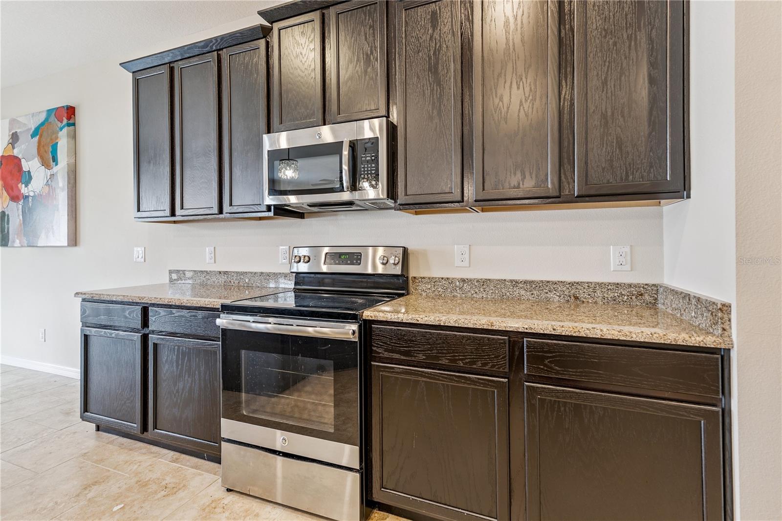 Image 11 of 35 For 4633 Baymoor Drive