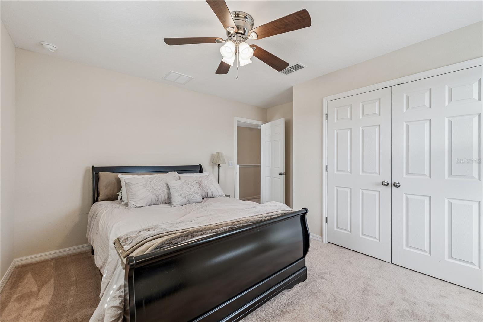 Image 15 of 35 For 4633 Baymoor Drive