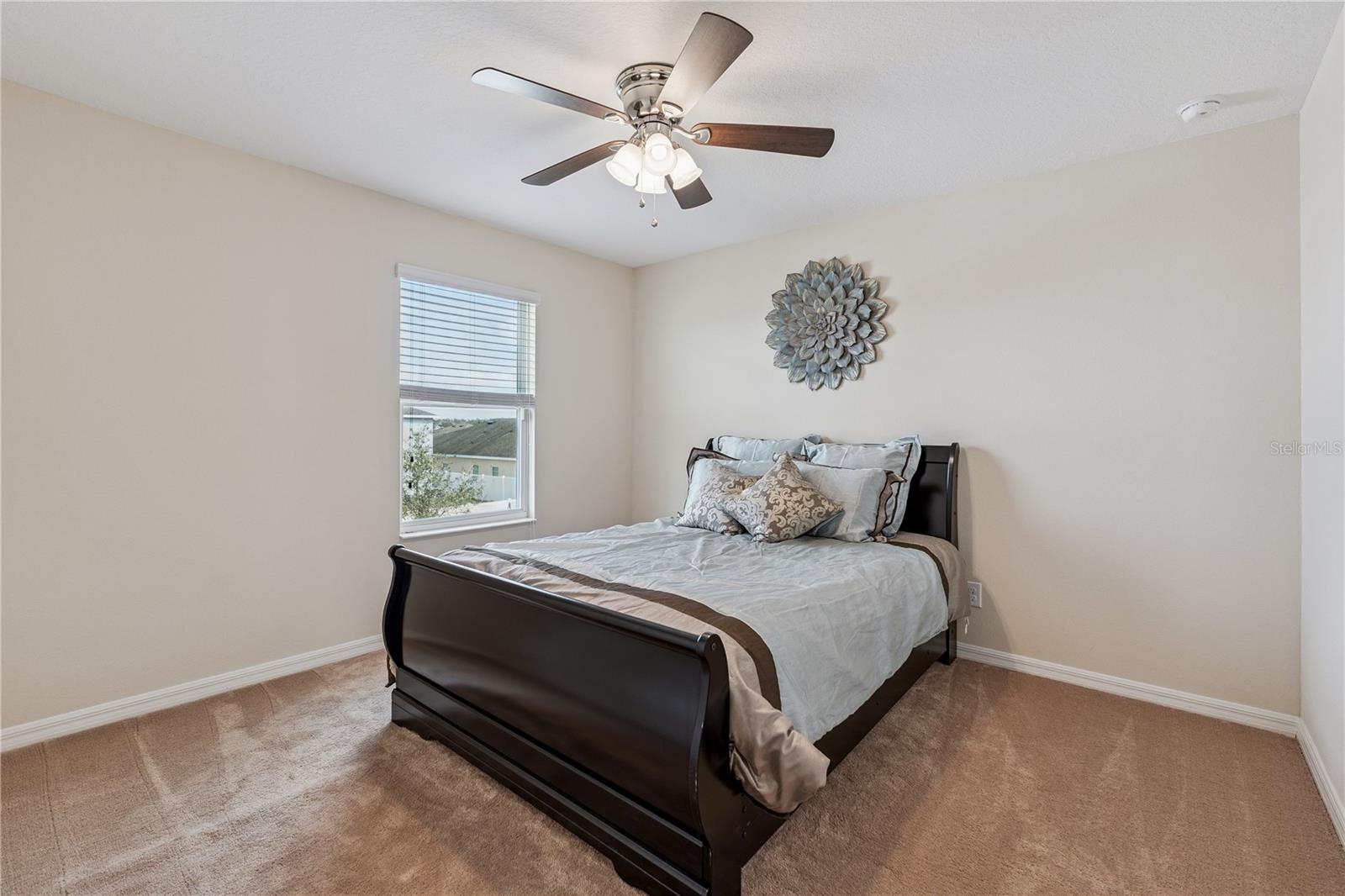 Image 20 of 35 For 4633 Baymoor Drive