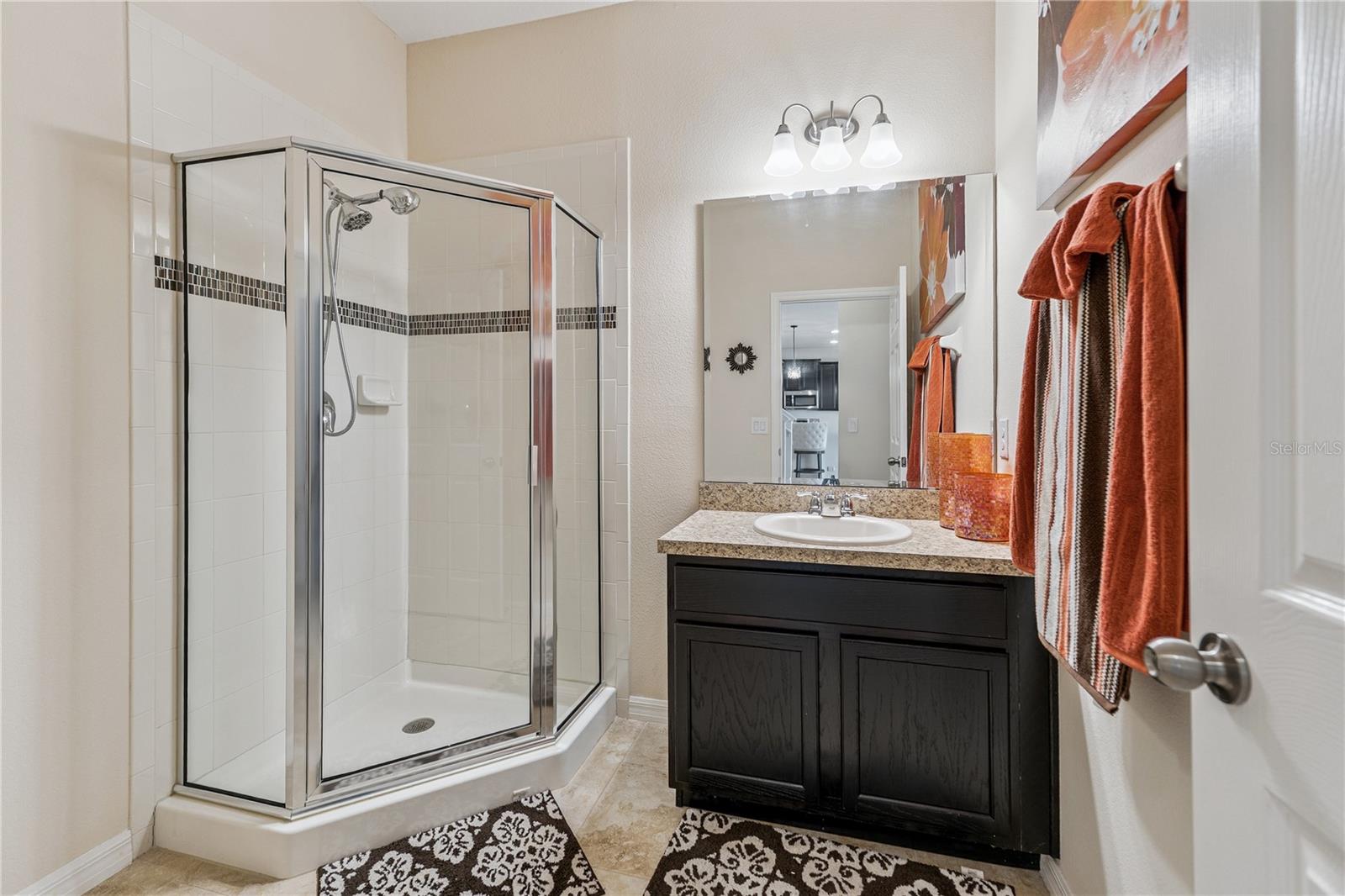 Image 29 of 35 For 4633 Baymoor Drive