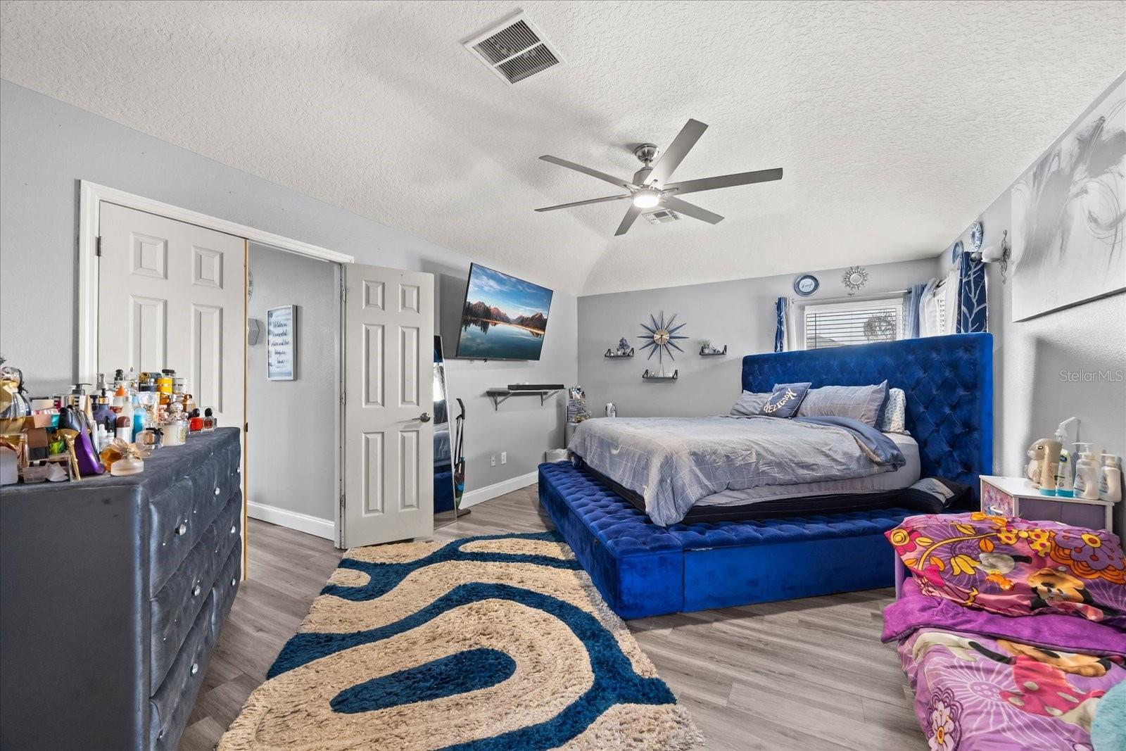 Image 17 of 34 For 2863 Boating Boulevard