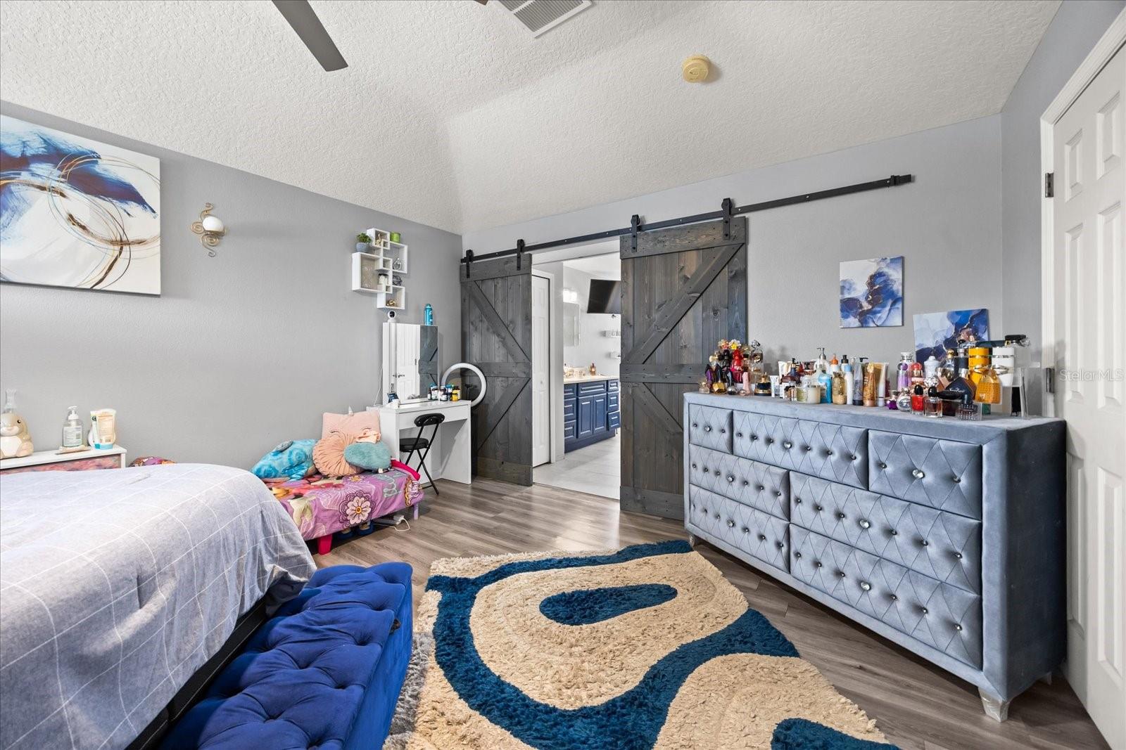 Image 19 of 34 For 2863 Boating Boulevard