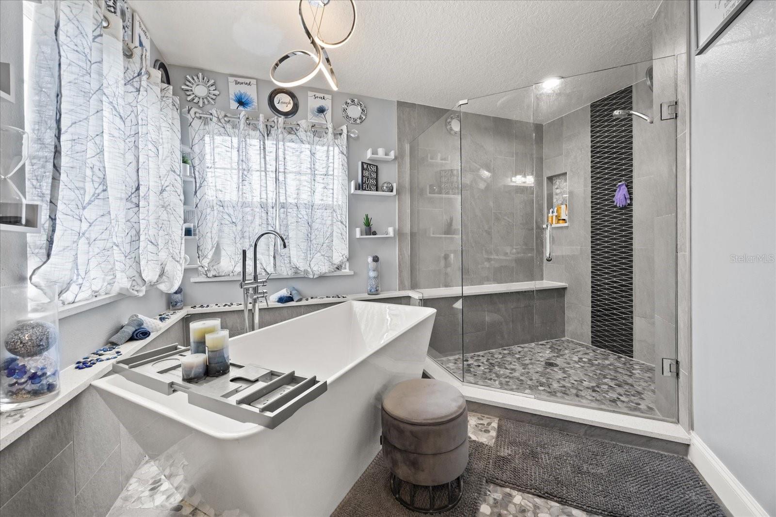 Image 21 of 34 For 2863 Boating Boulevard