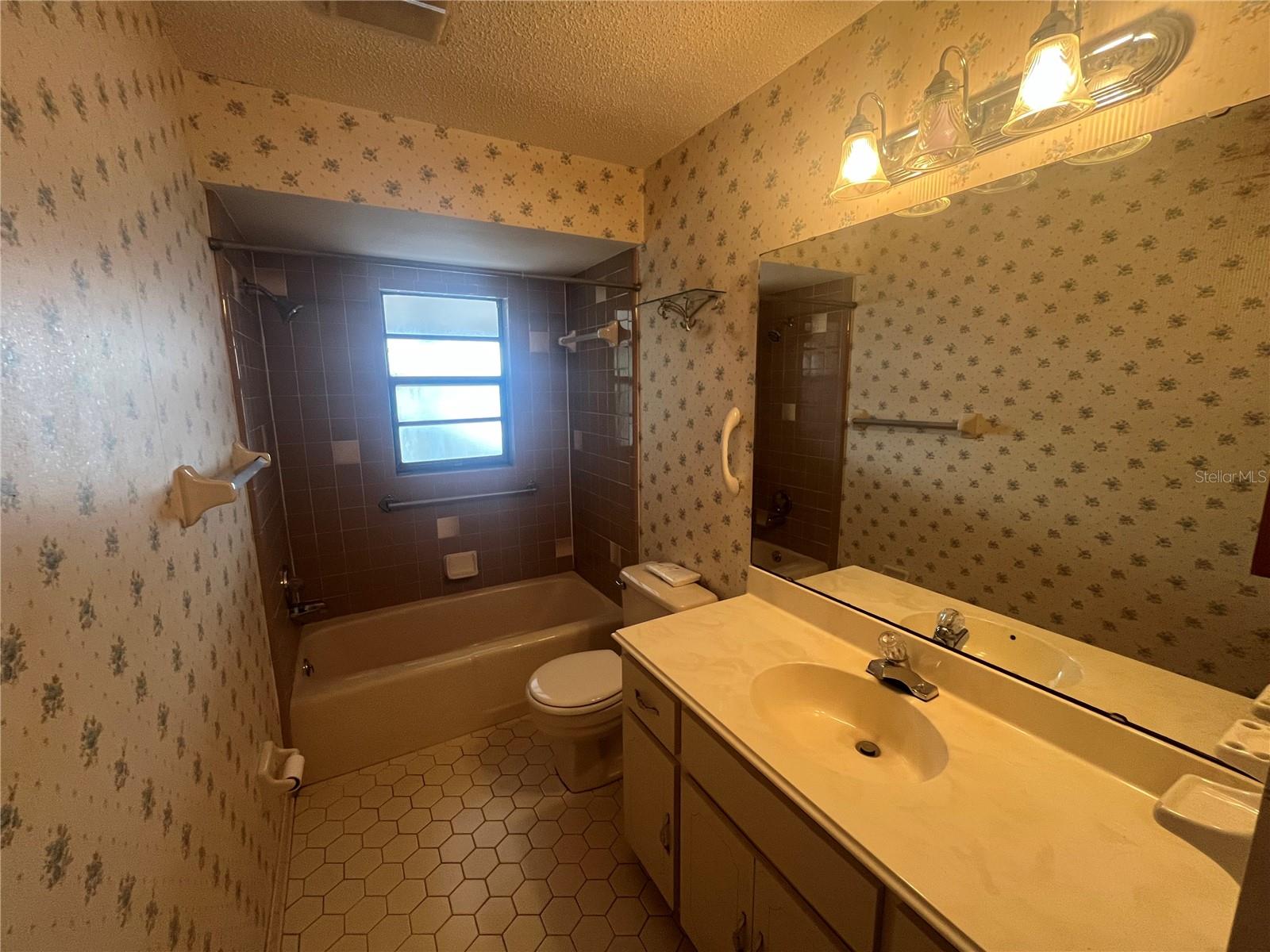 Image 10 of 13 For 2973 Parma Drive