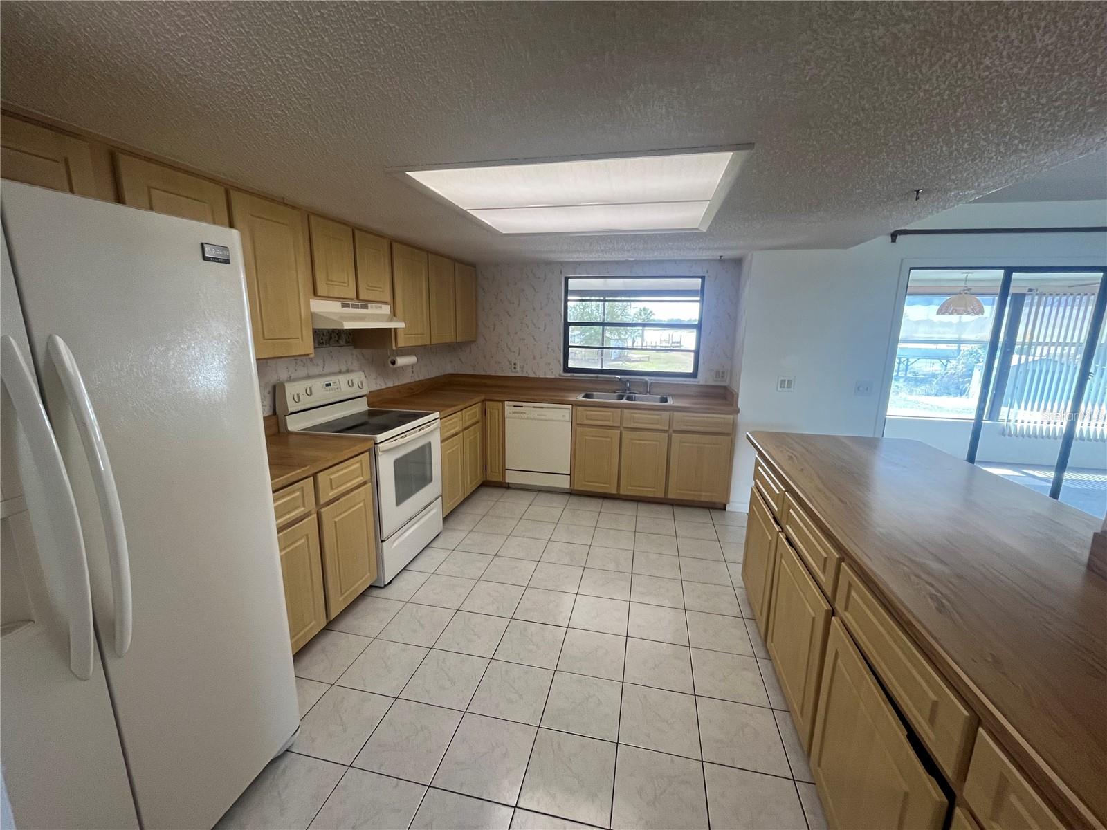 Image 5 of 13 For 2973 Parma Drive