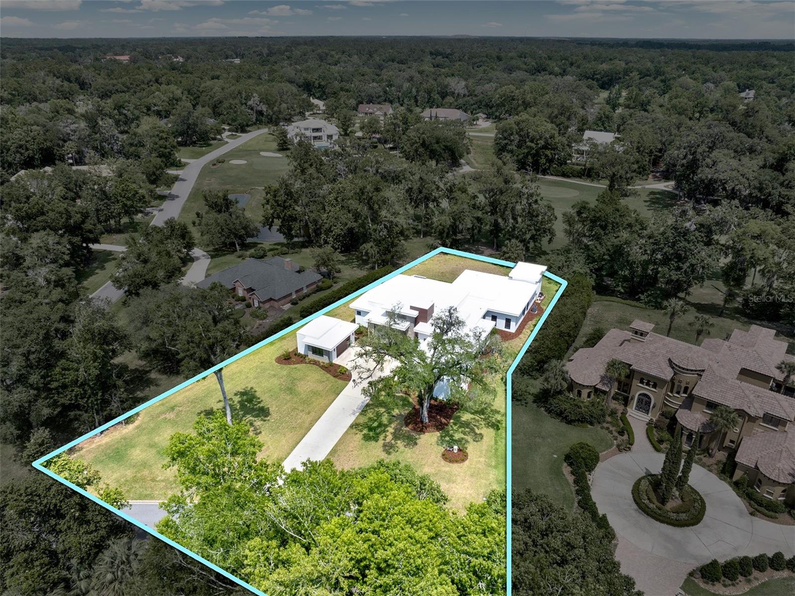 Image 19 of 100 For 7615 12th Circle