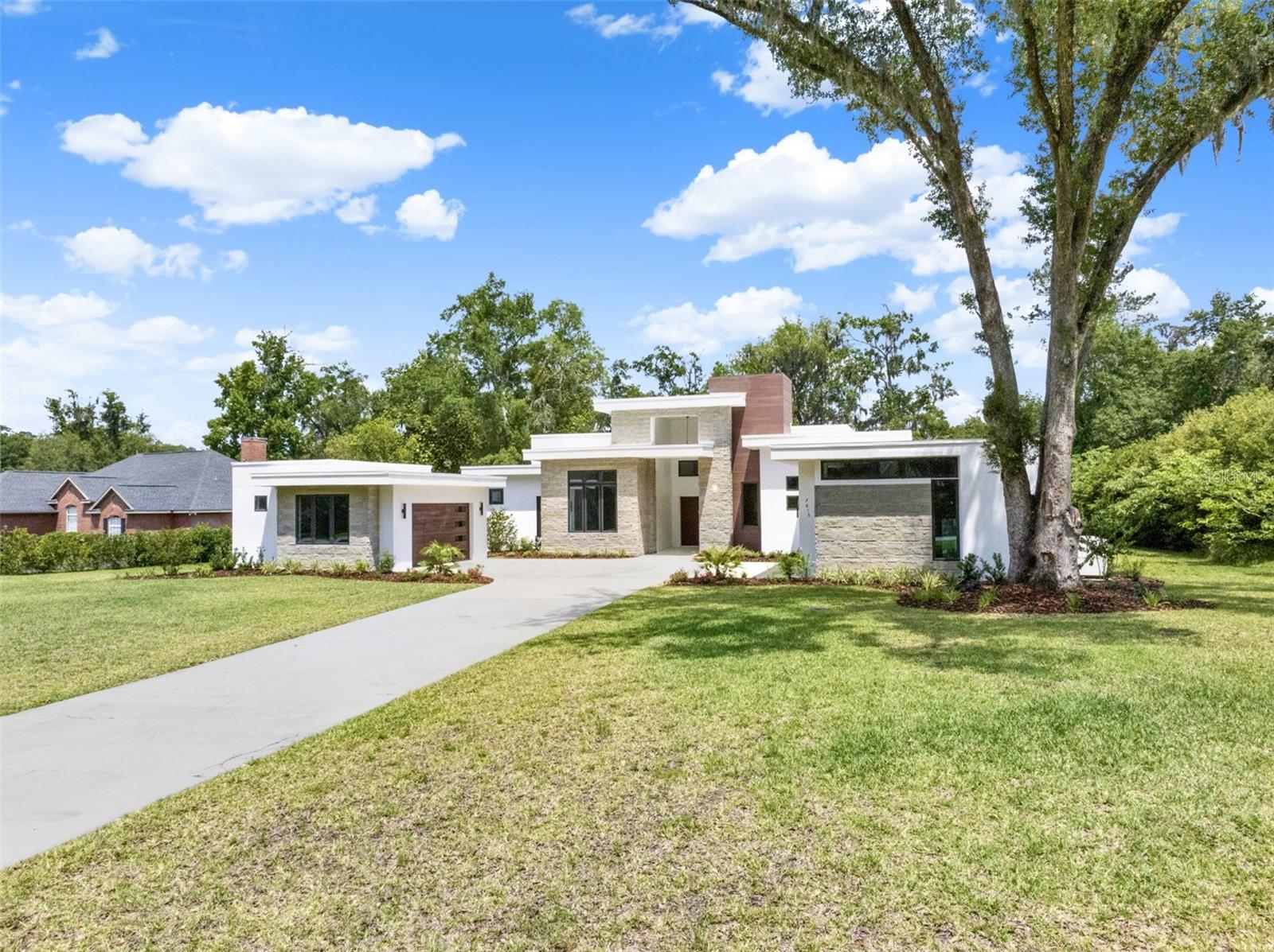 Image 2 of 100 For 7615 12th Circle