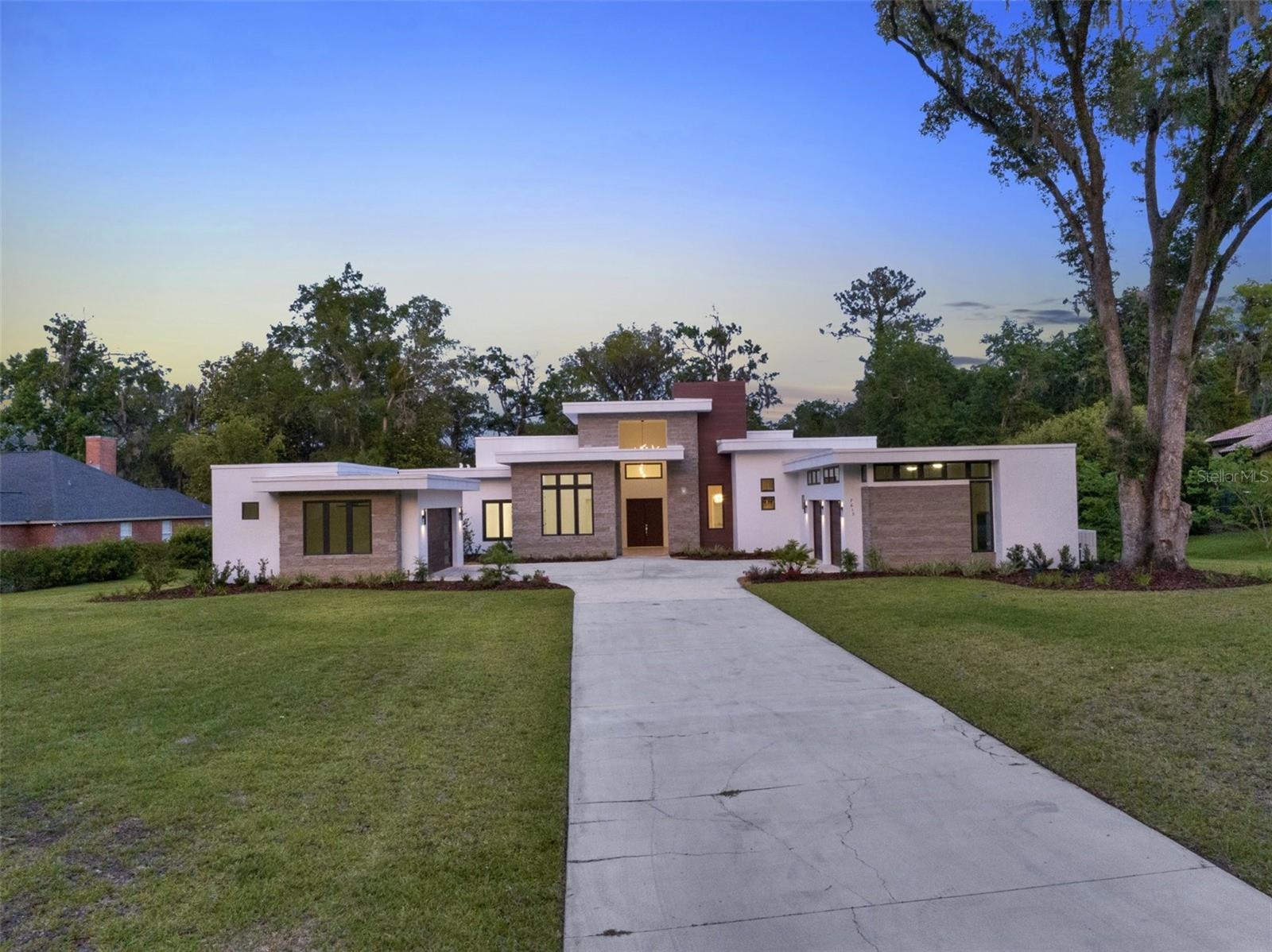 Image 24 of 100 For 7615 12th Circle