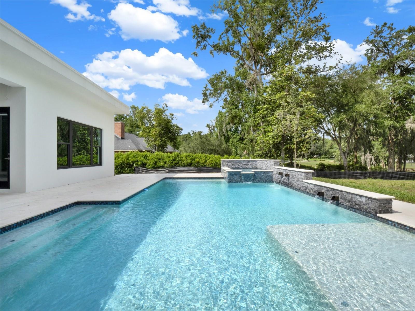 Image 36 of 100 For 7615 12th Circle