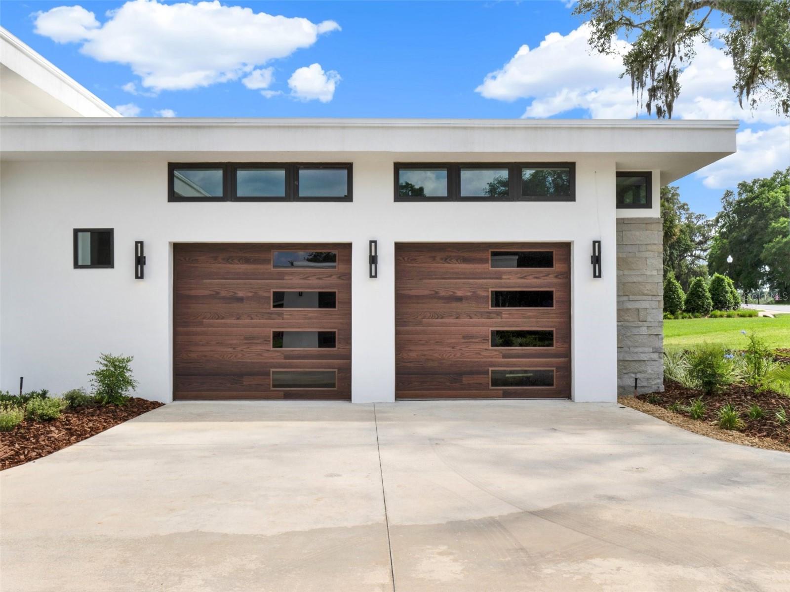 Image 47 of 100 For 7615 12th Circle