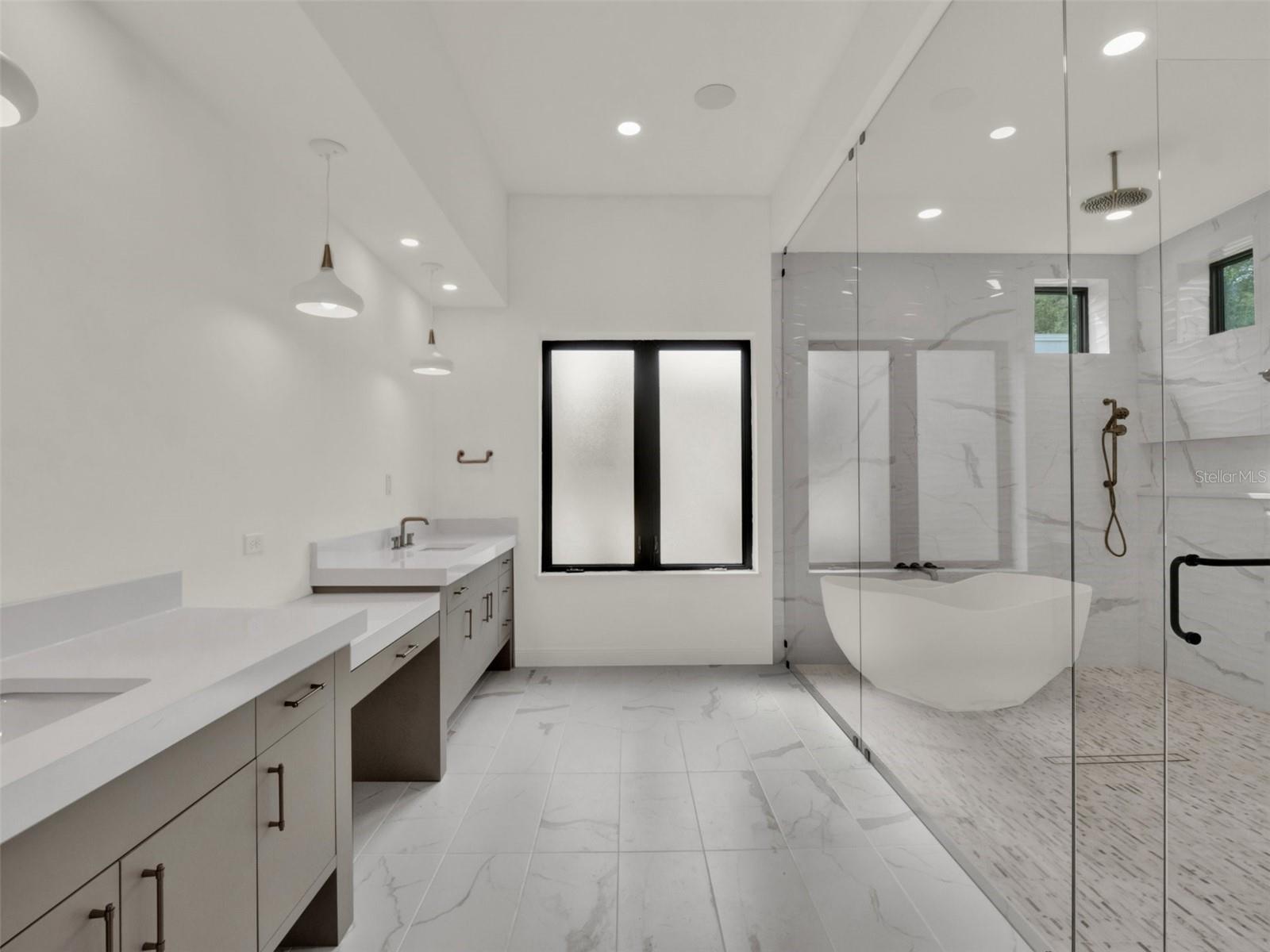 Image 48 of 100 For 7615 12th Circle