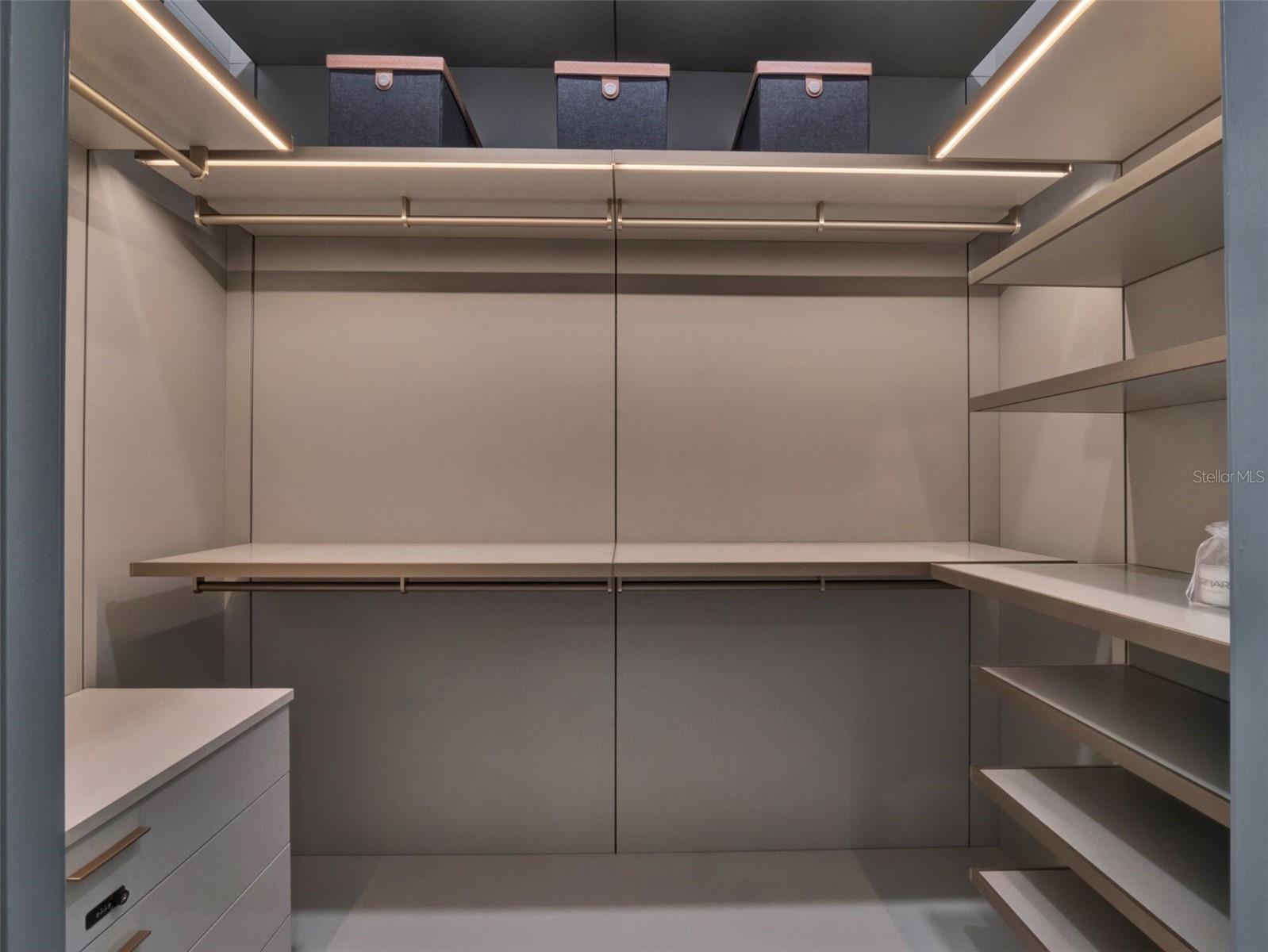 Image 54 of 100 For 7615 12th Circle