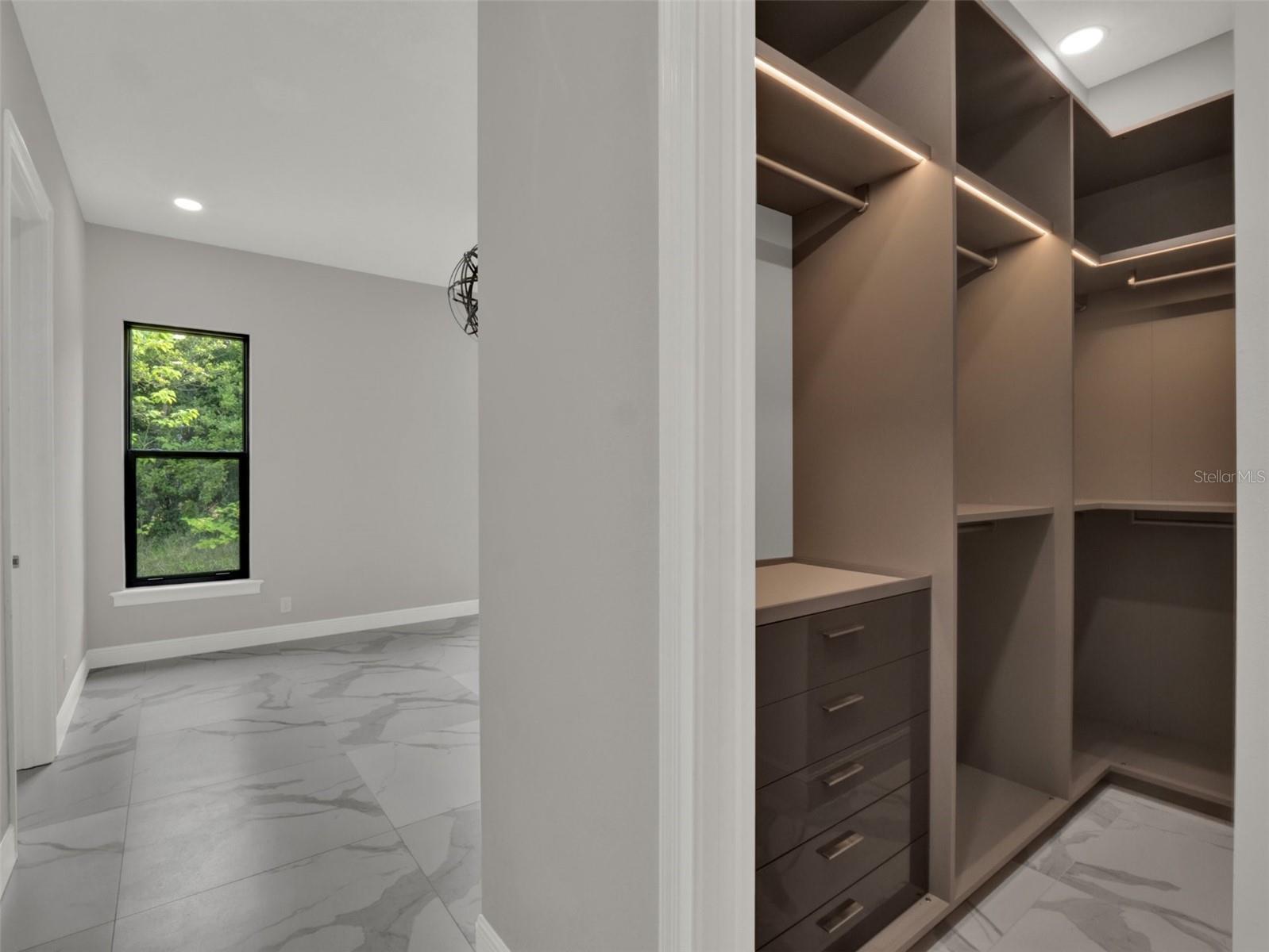 Image 63 of 100 For 7615 12th Circle