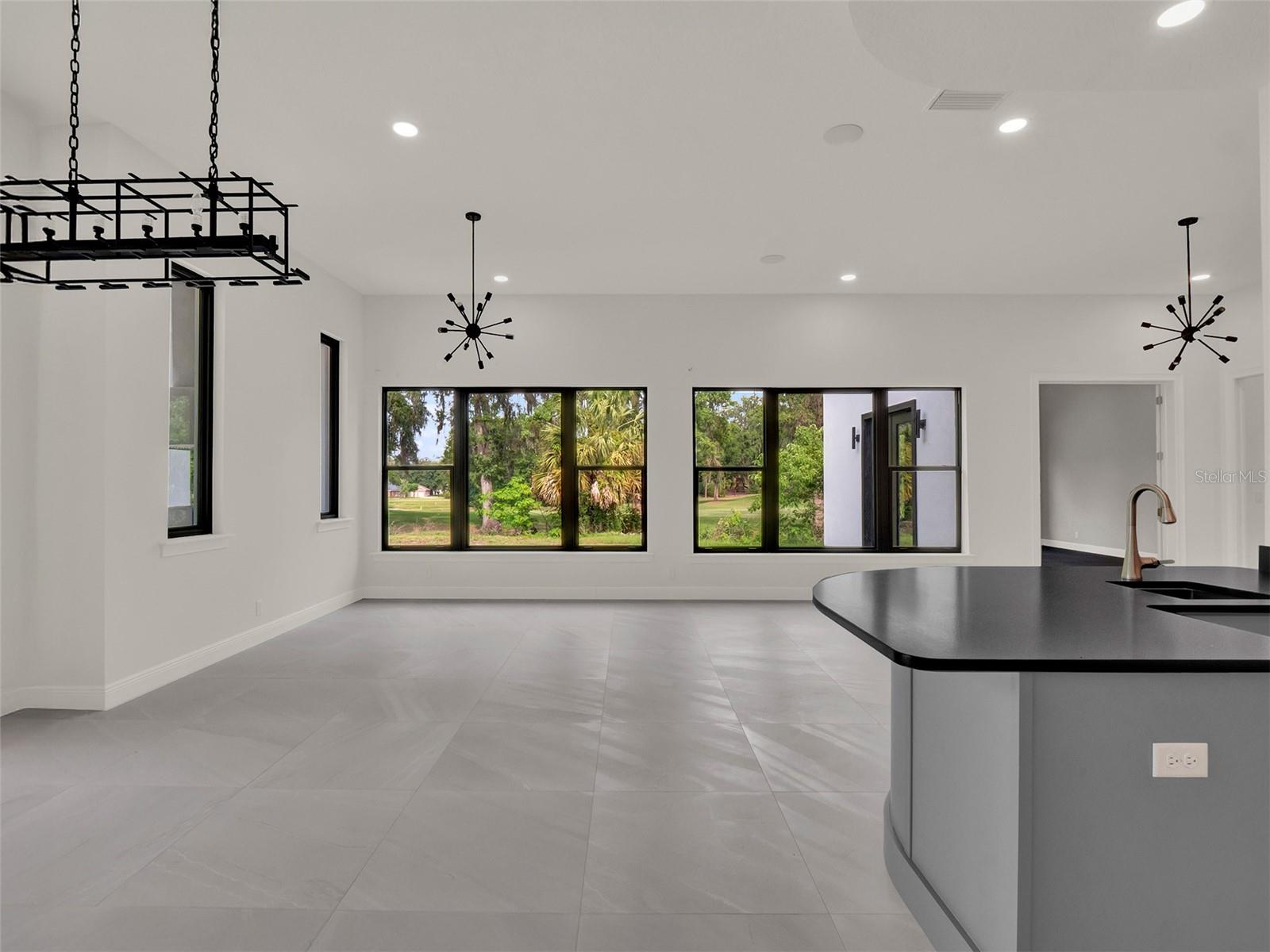 Image 71 of 100 For 7615 12th Circle