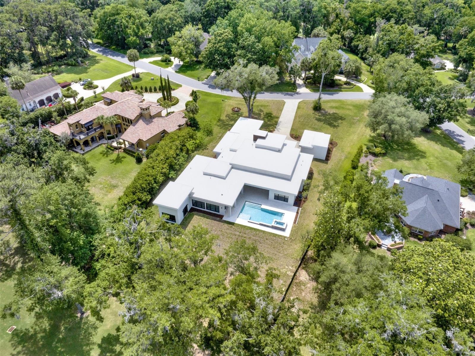 Image 9 of 100 For 7615 12th Circle