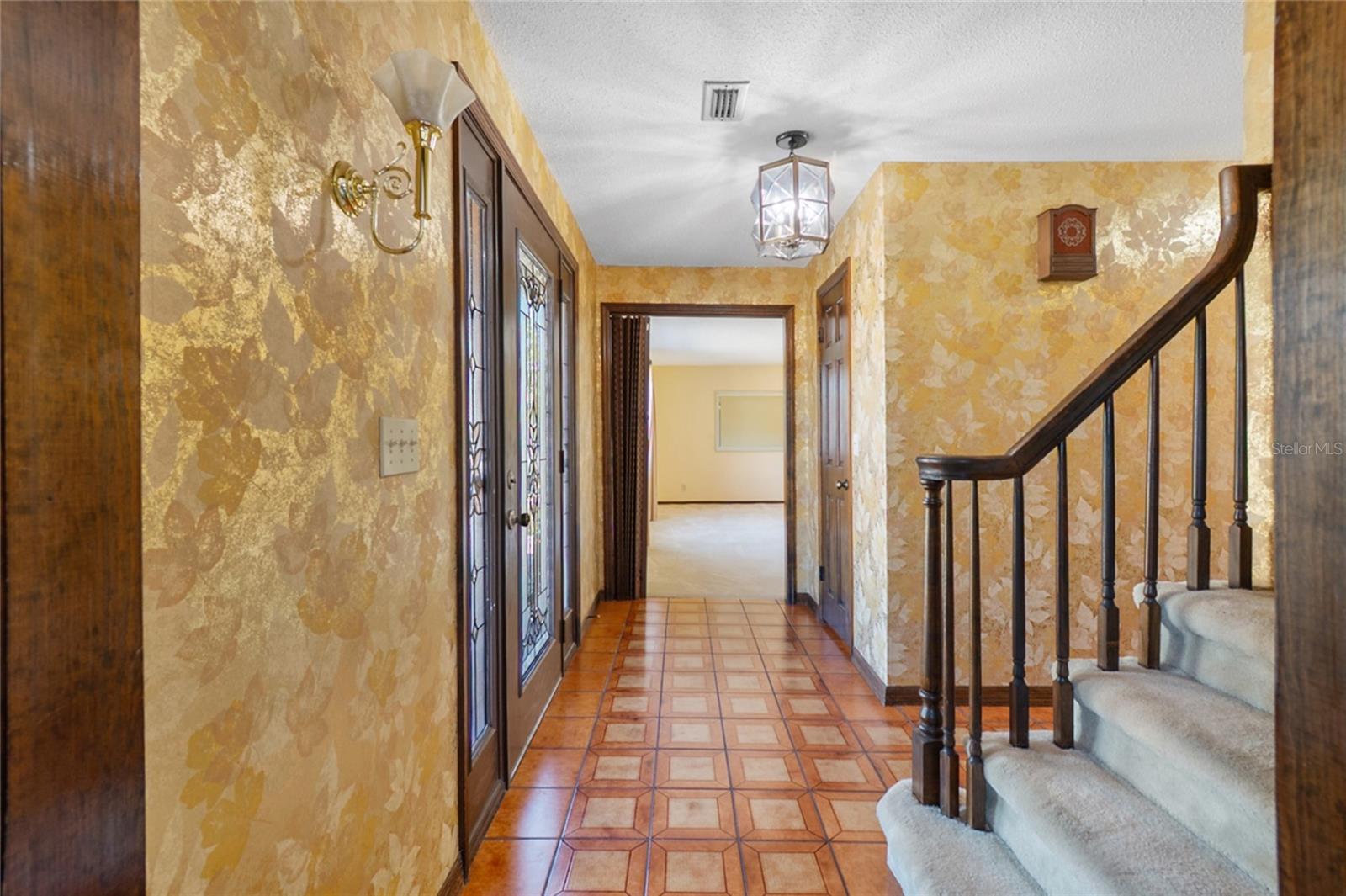 Image 18 of 43 For 330 Sanchez Avenue