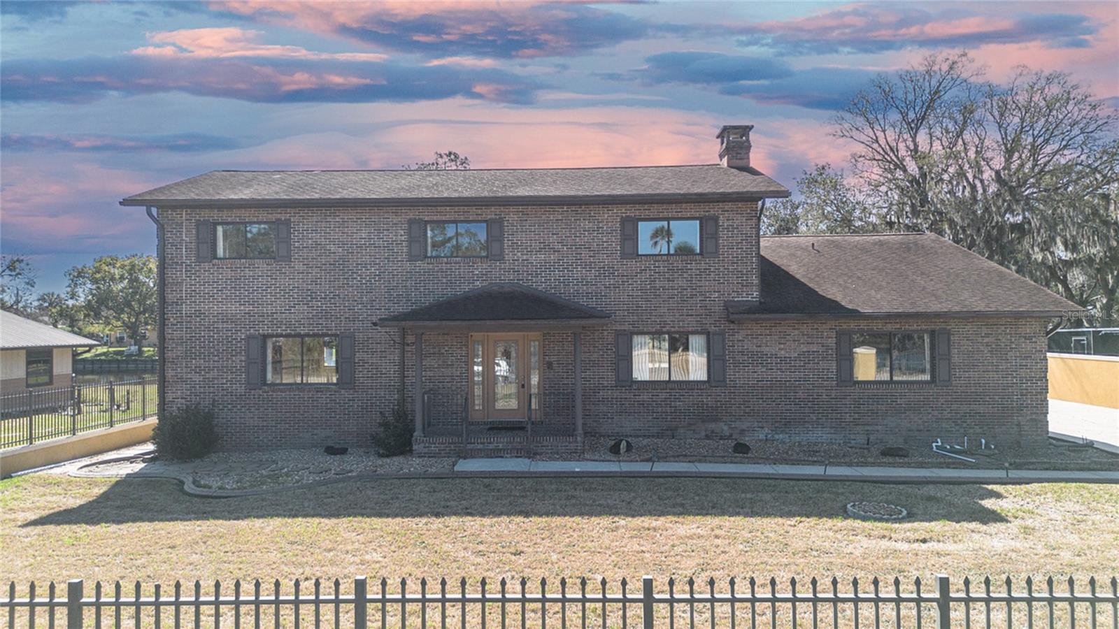 Image 2 of 43 For 330 Sanchez Avenue